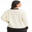 Contrast V-Neck Cardigan image number null