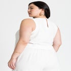 Linen-Blend Boxy Scoop Neck Crop Tank image number null