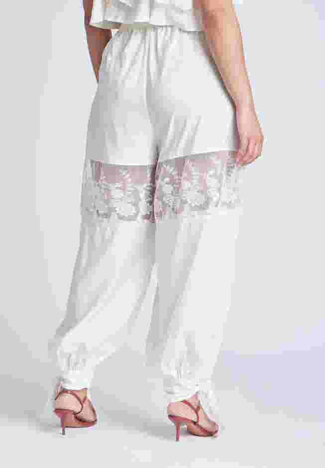 Balloon Pant With Lace And Tie Hem image number 2