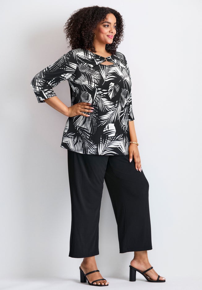 Knot Front Keyhole Top image number 2