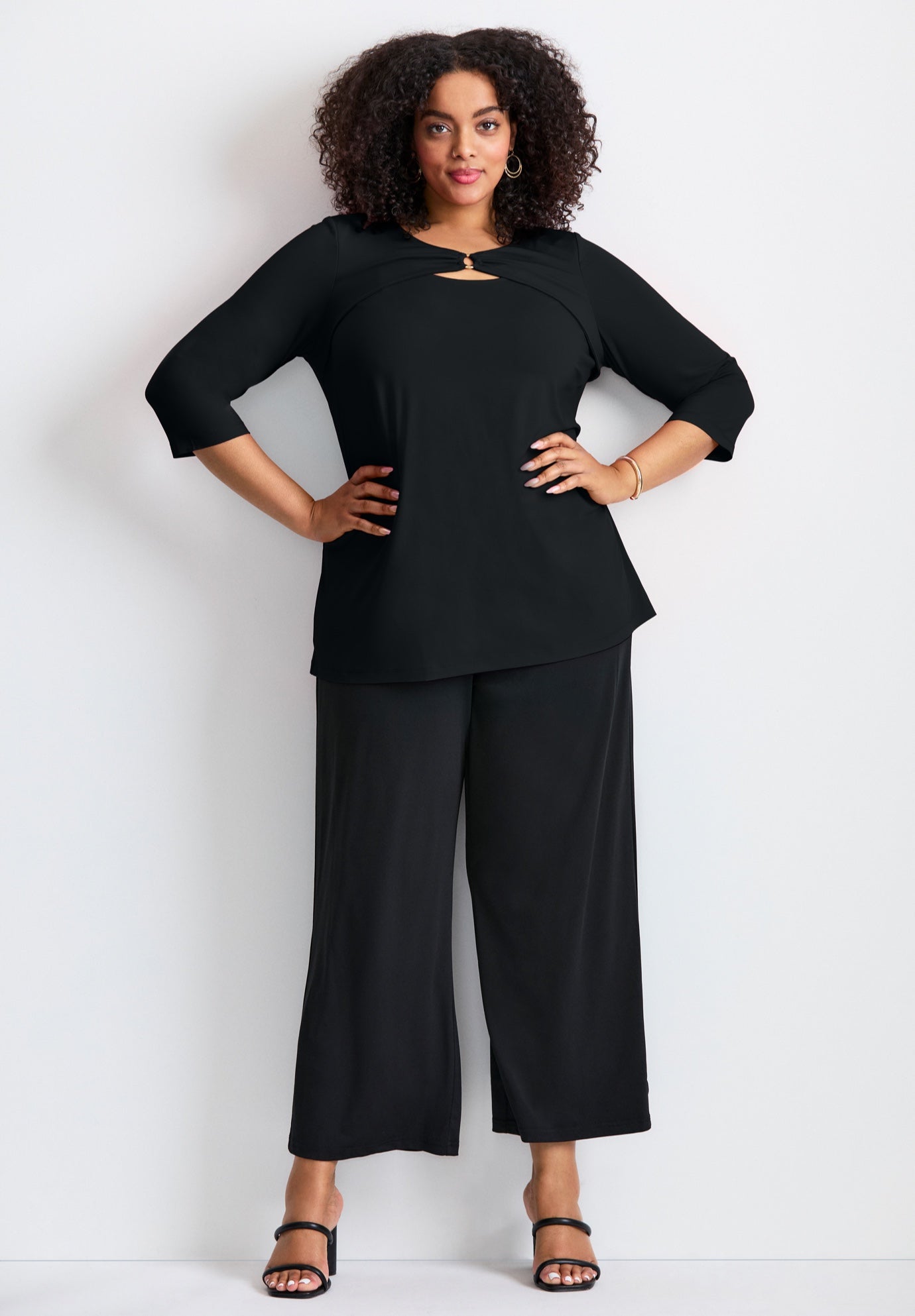 Knot Front Keyhole Top image number 3