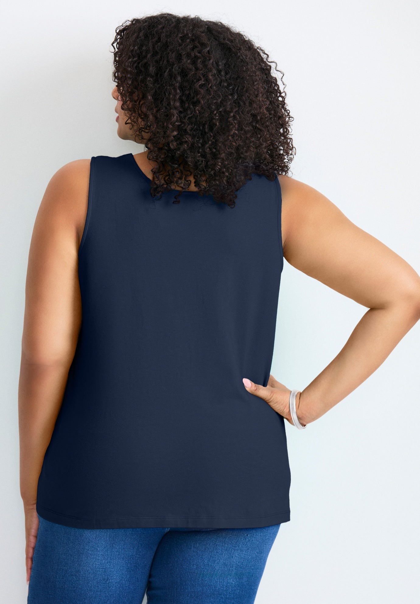 Basic Layering Tank image number 1