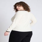 Contrast Trim Top image number null