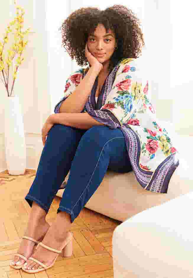 Bell Sleeve Kimono image number 4