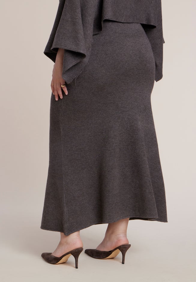 Sweater Maxi Skirt image number 2
