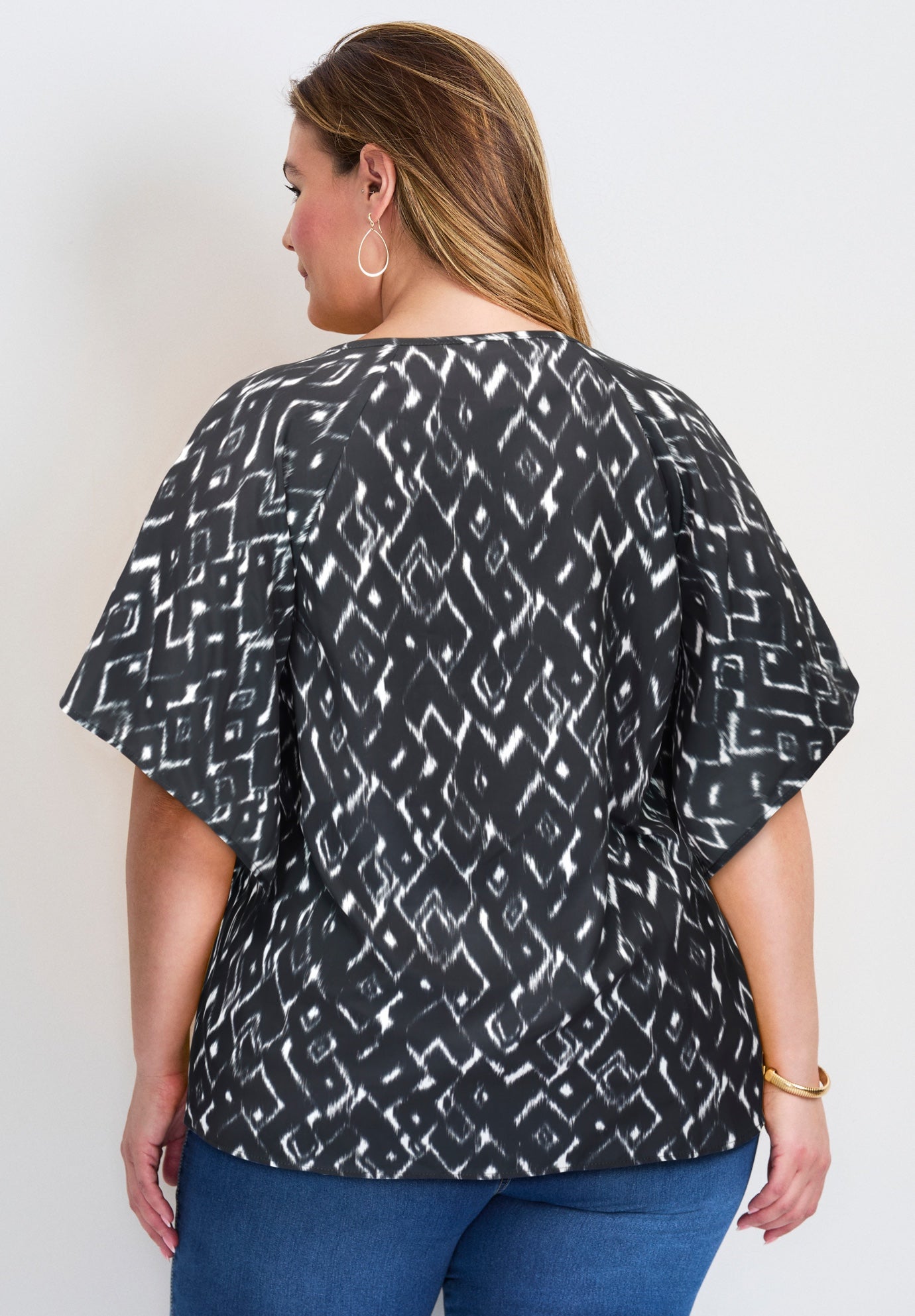 Flutter Sleeve Keyhole Blouse image number 1