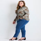 Signature Fine Gauge Cardigan image number null