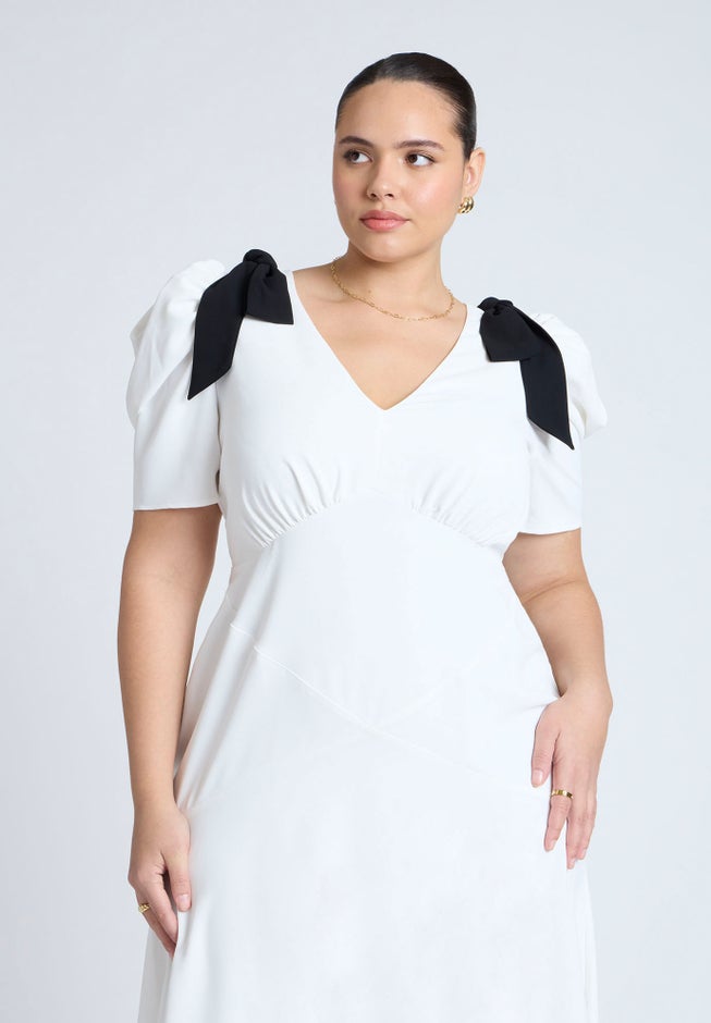 Flowy Bow Detail Maxi Dress | Dia & Co Flowy Bow Detail Maxi Dress | Dia & Co