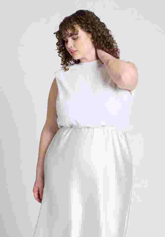 Strong Shoulder Satin Skirt Dress image number 2
