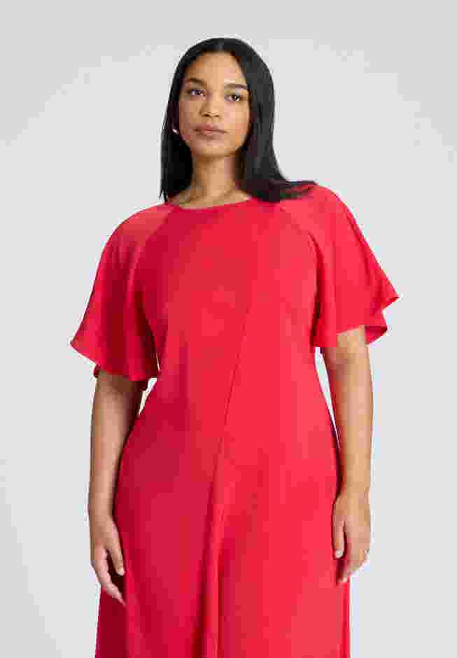 Seam Detail Relaxed Midi Dress image number 2
