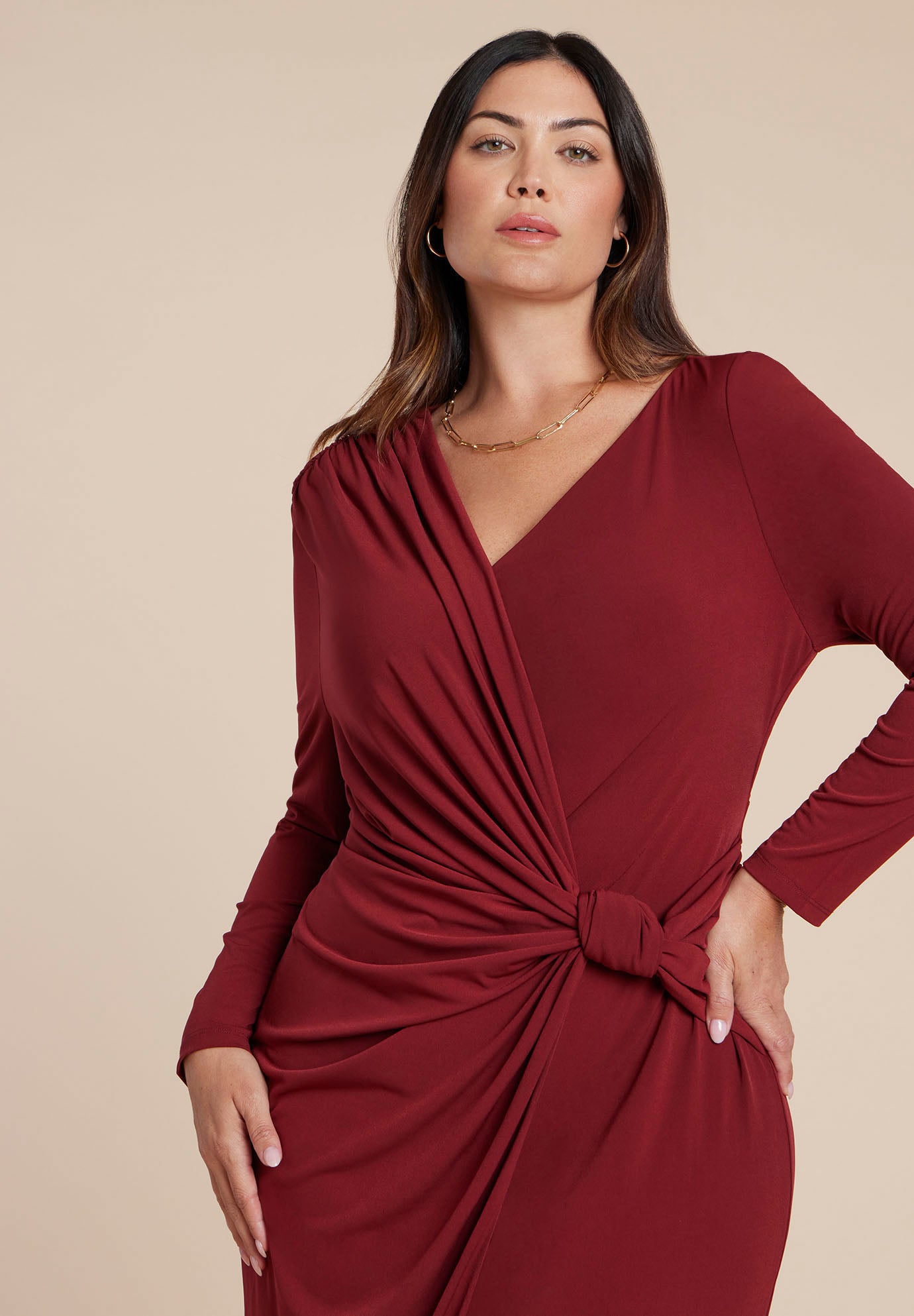 Twist Detail Knit Maxi Dress image number 2