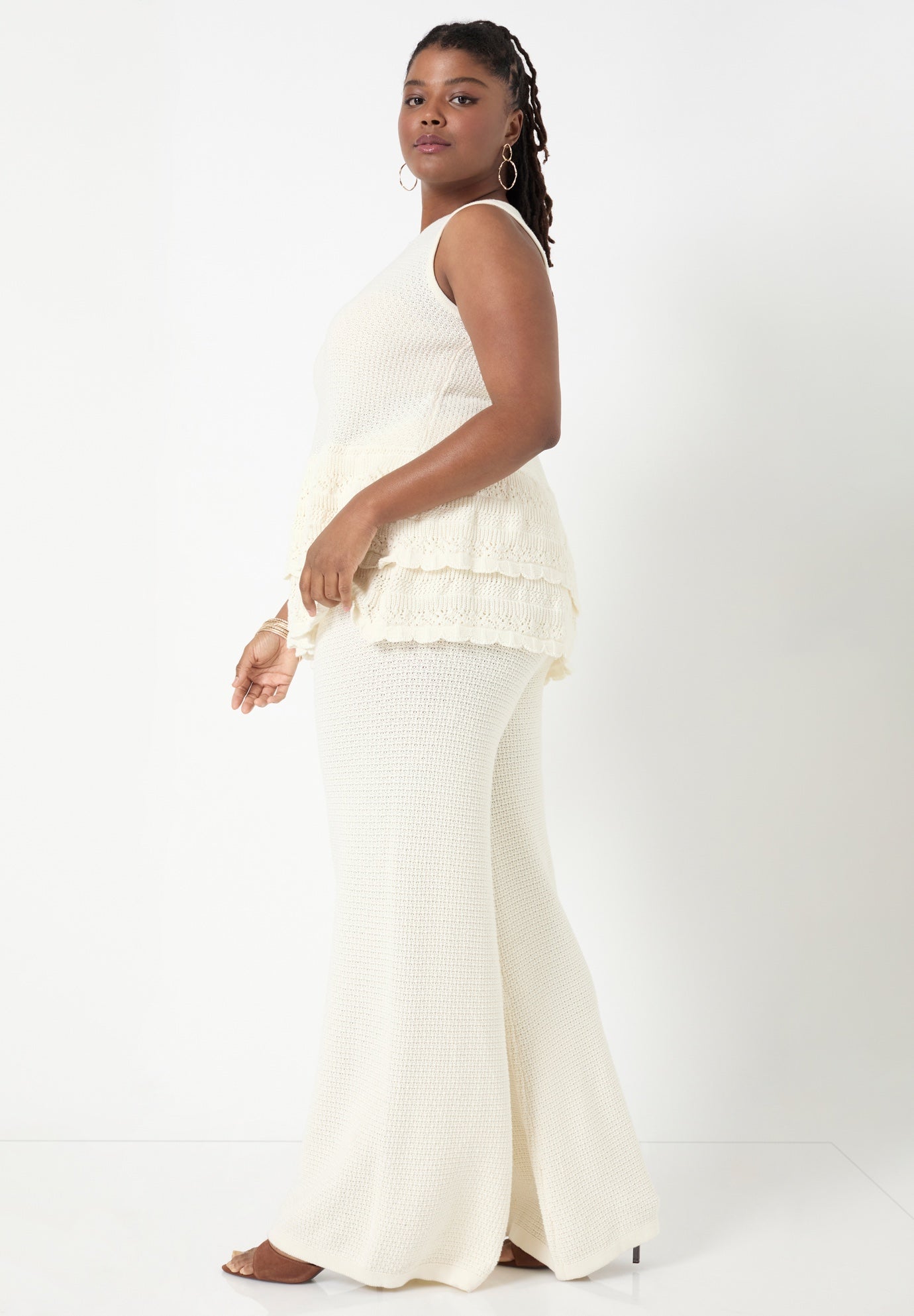 Ruffled-Hem Peplum Tank Top image number 2