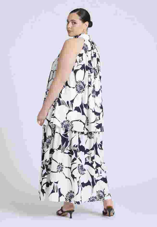  Double Layer Trapeze Maxi Dress  image number 1