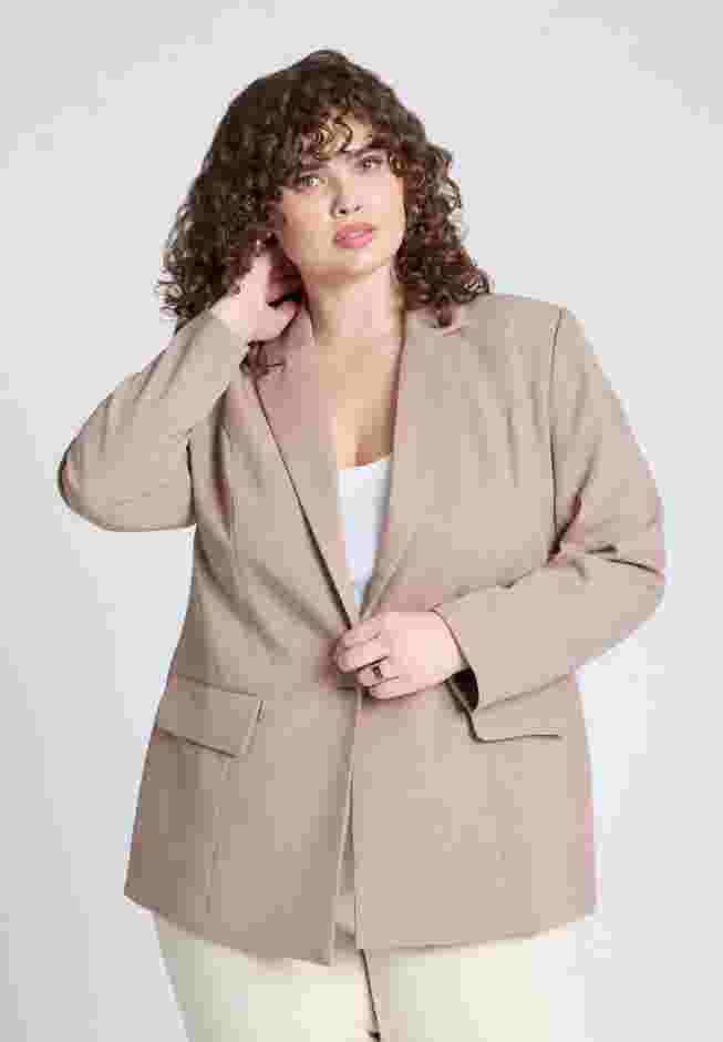 The Fluid Crepe Longline Blazer image number 1