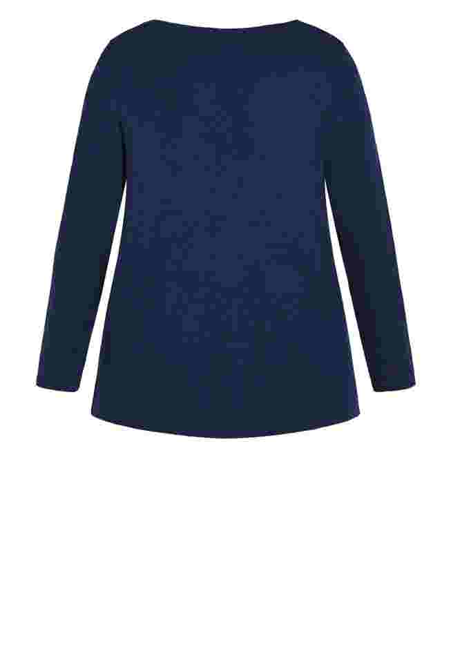 V-Neck Essential Long Sleeve Tee image number 5