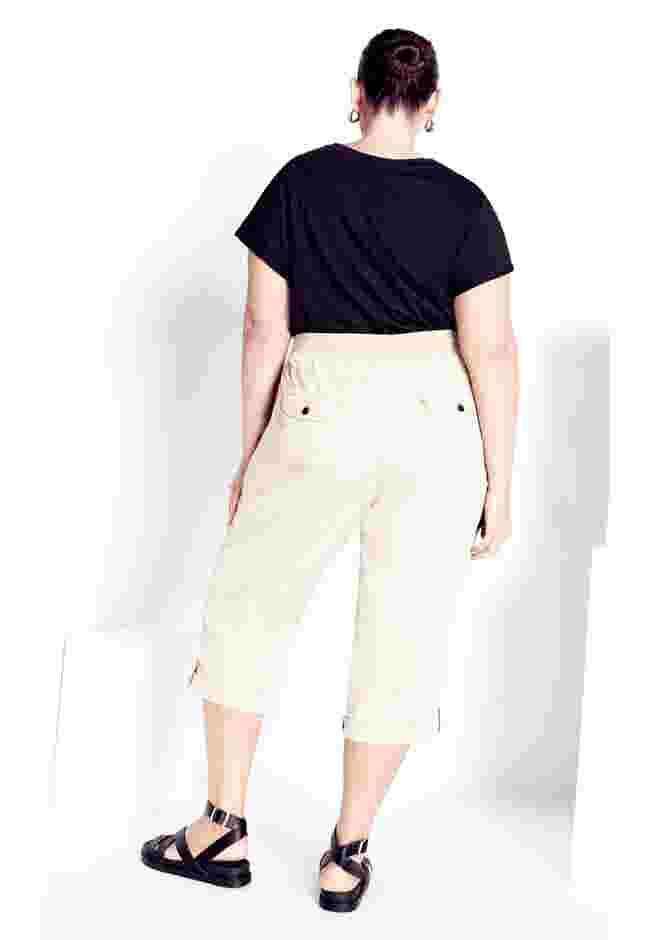 Cotton Roll Up Capri image number 1
