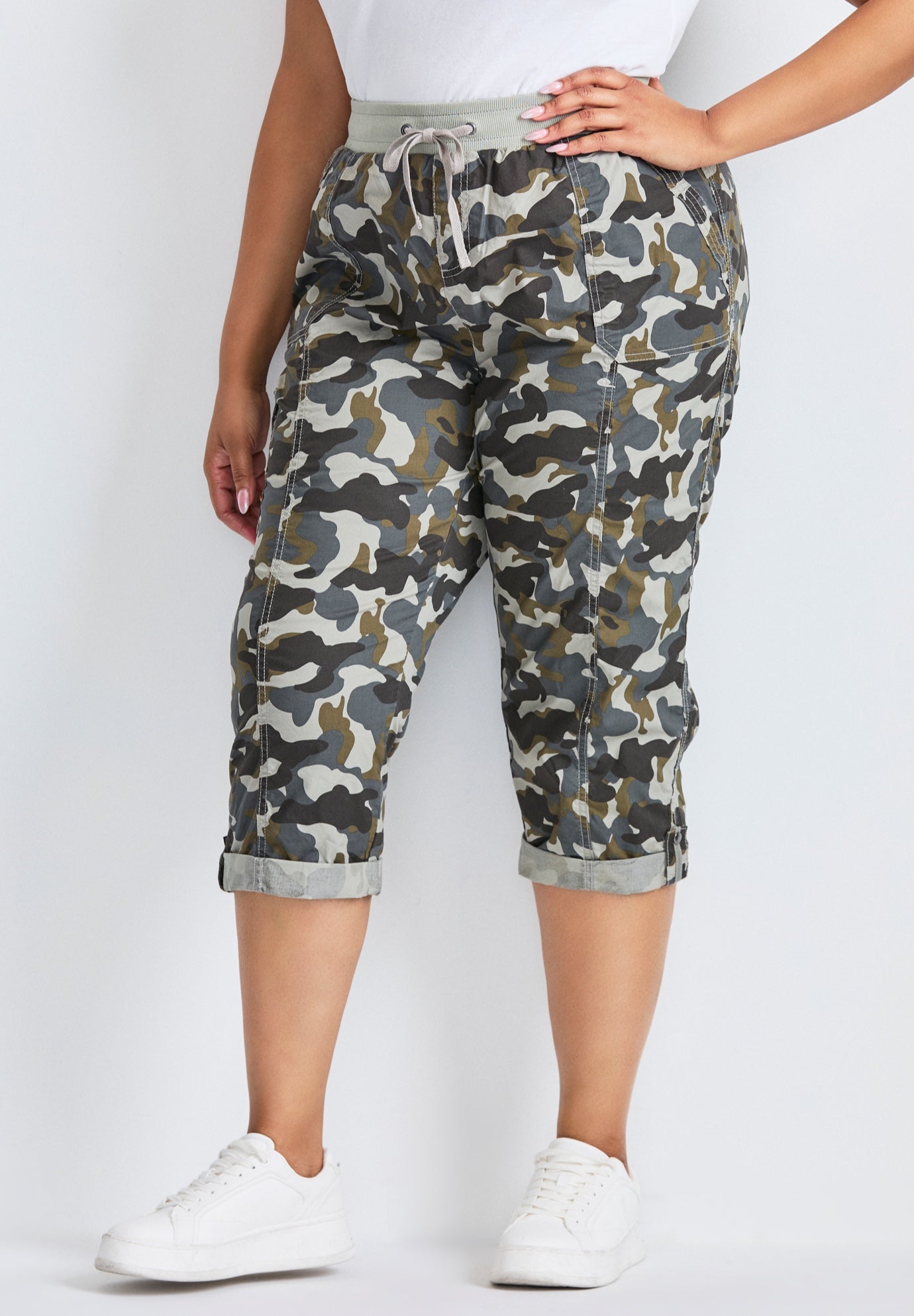 Cotton Roll Up Capri image number 0