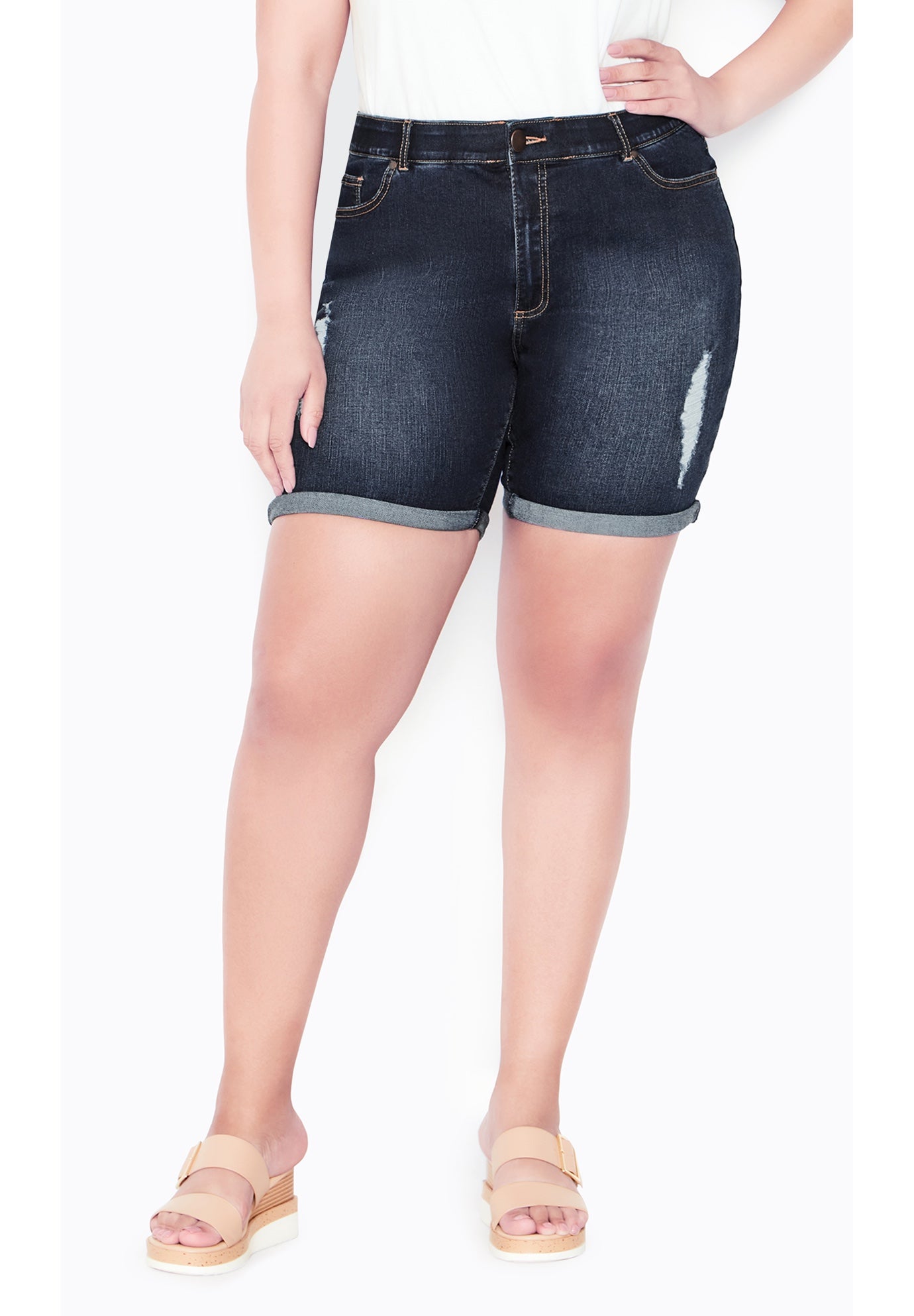 Giana Ripped Short image number 3