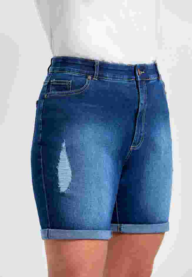 Giana Ripped Short image number 3