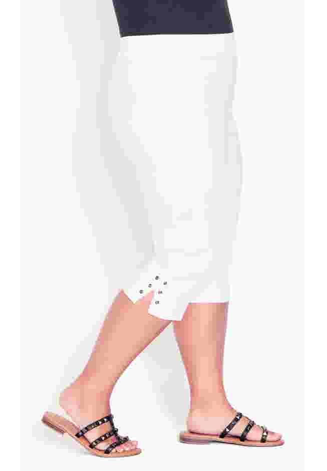 Gracie Eyelet Capri image number 5