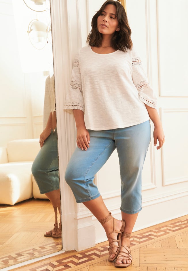 Butter Denim Pull On Crop Jean image number 3