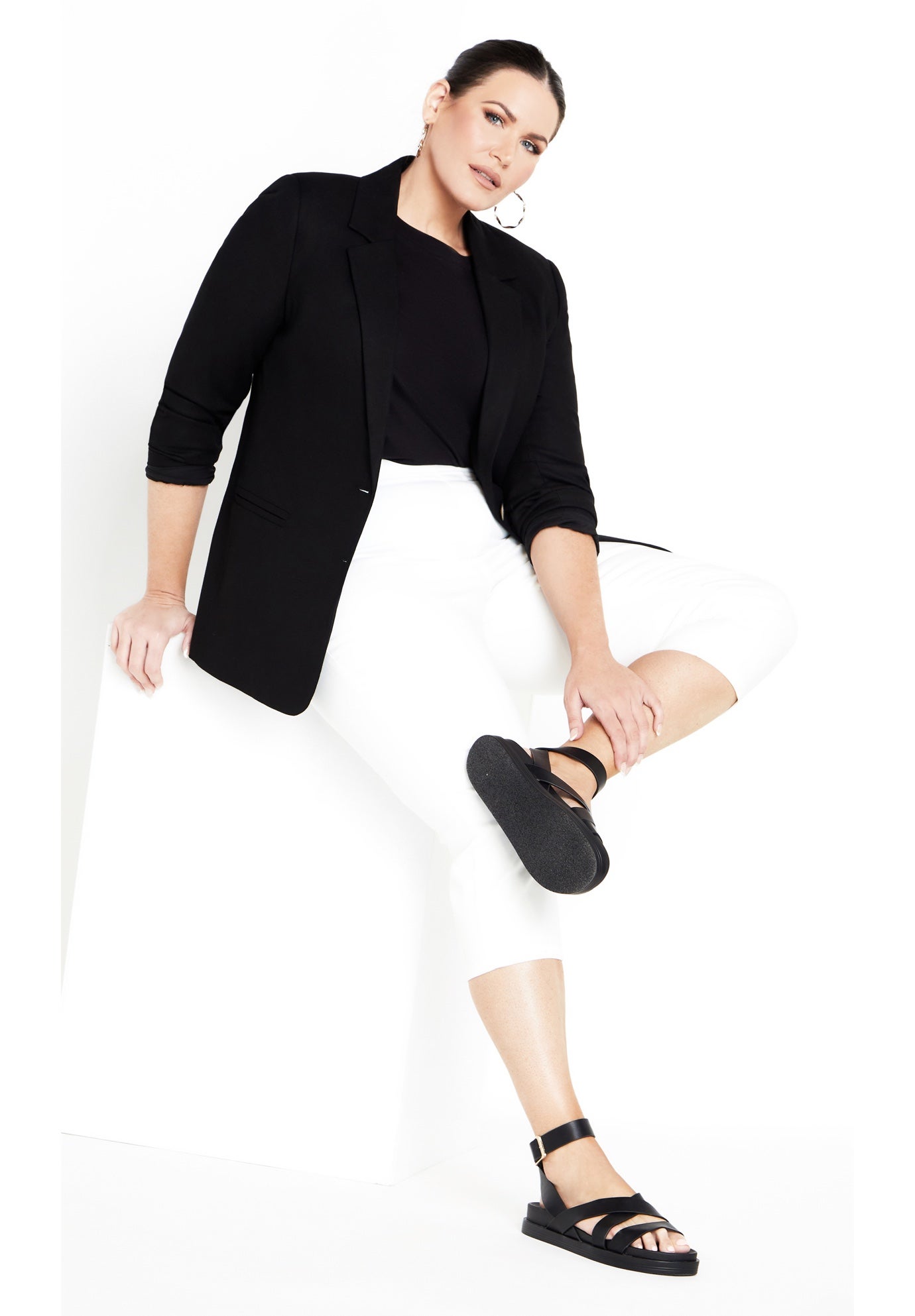 Butter Denim Pull On Crop Jean image number 3