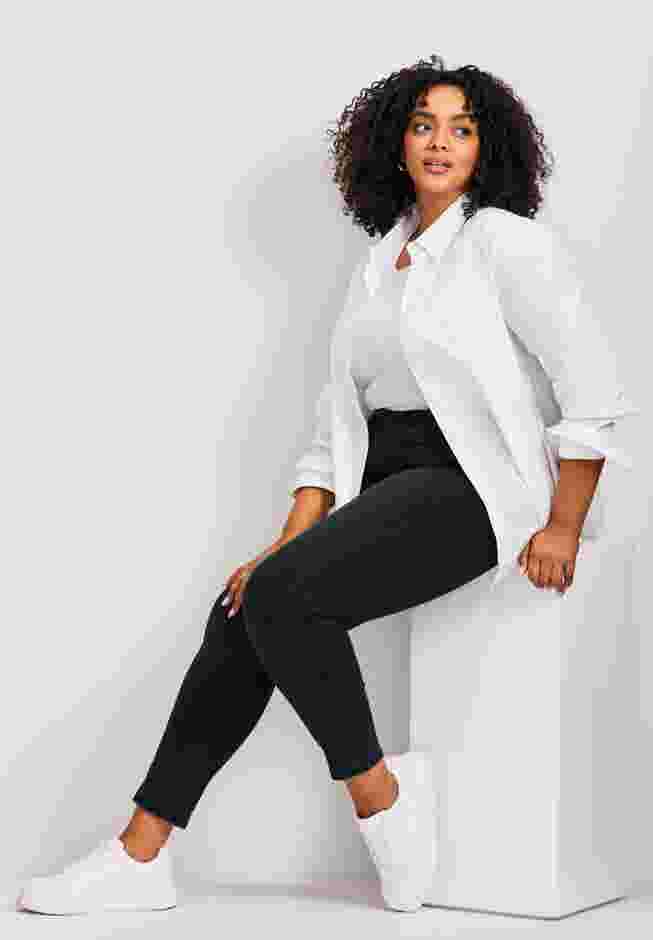Butter Denim Skinny Jean image number 4