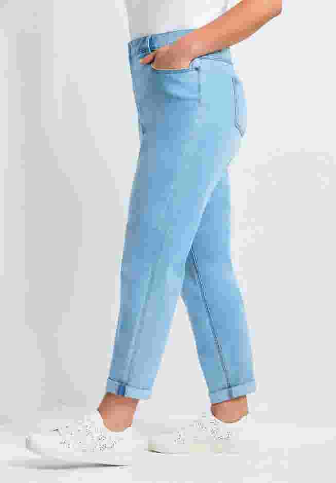 Denim Girlfriend Stretch Jean image number 2