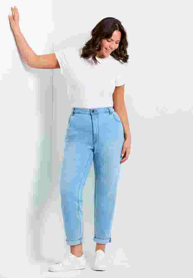Denim Girlfriend Stretch Jean image number 0