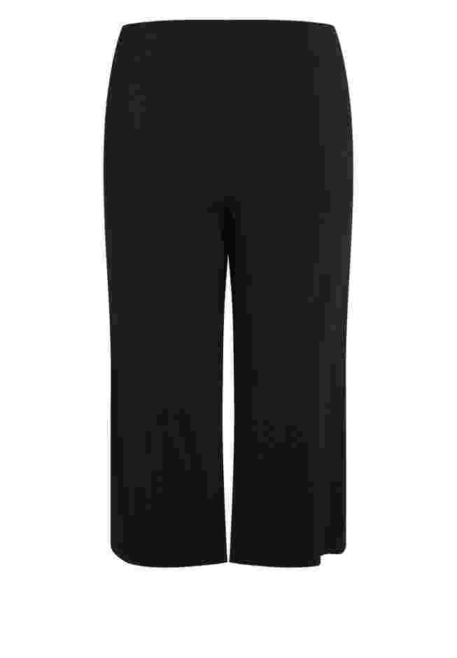 Sutton Pant image number 6
