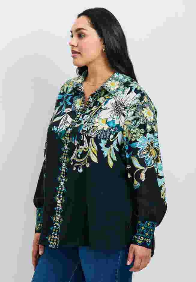 La Luna Button Down Shirt image number 2