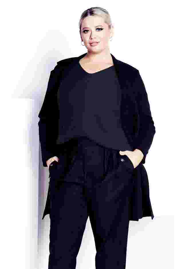 Primrose Sweater image number 3