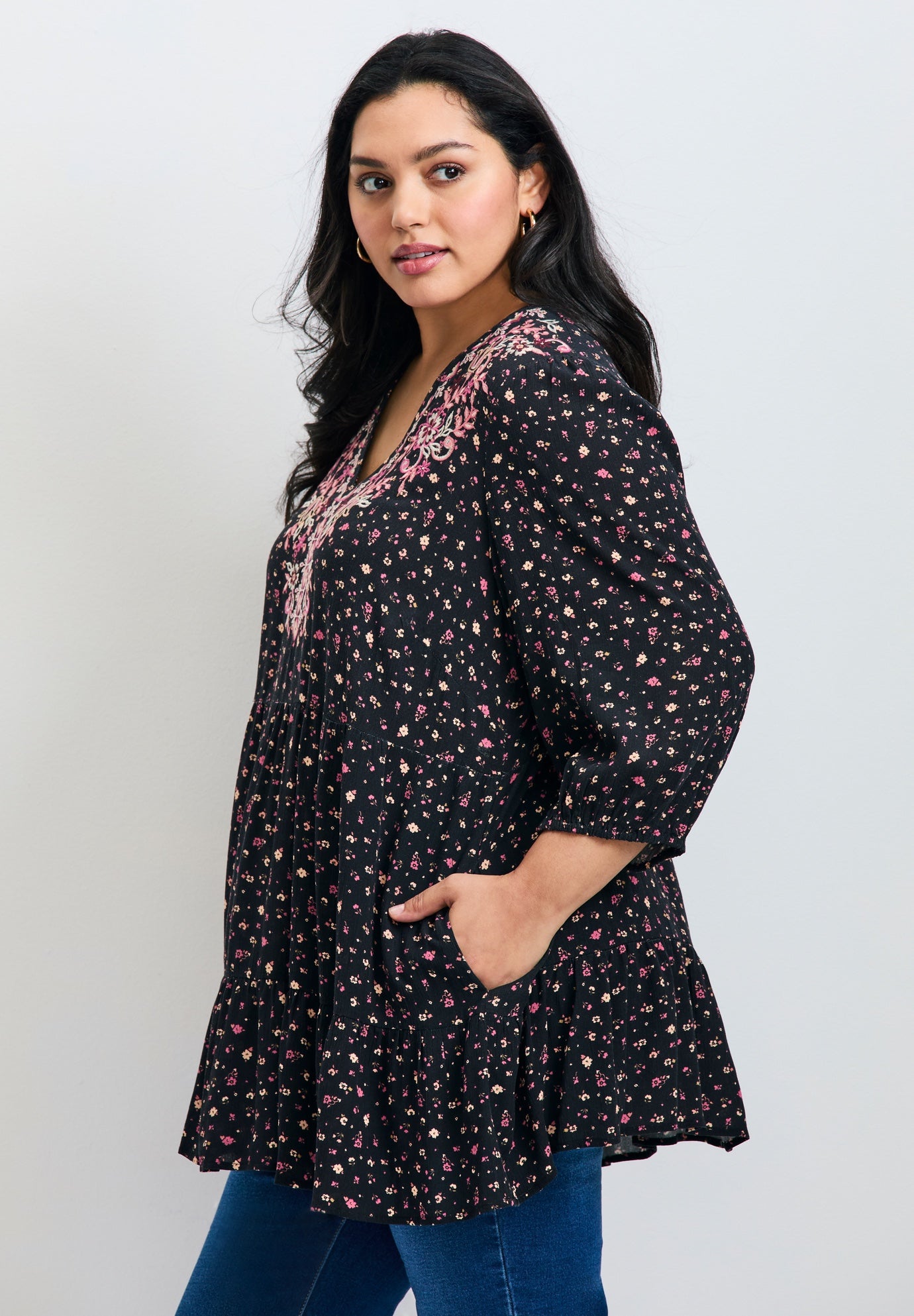 Ditsy Embroidered Tunic image number 2