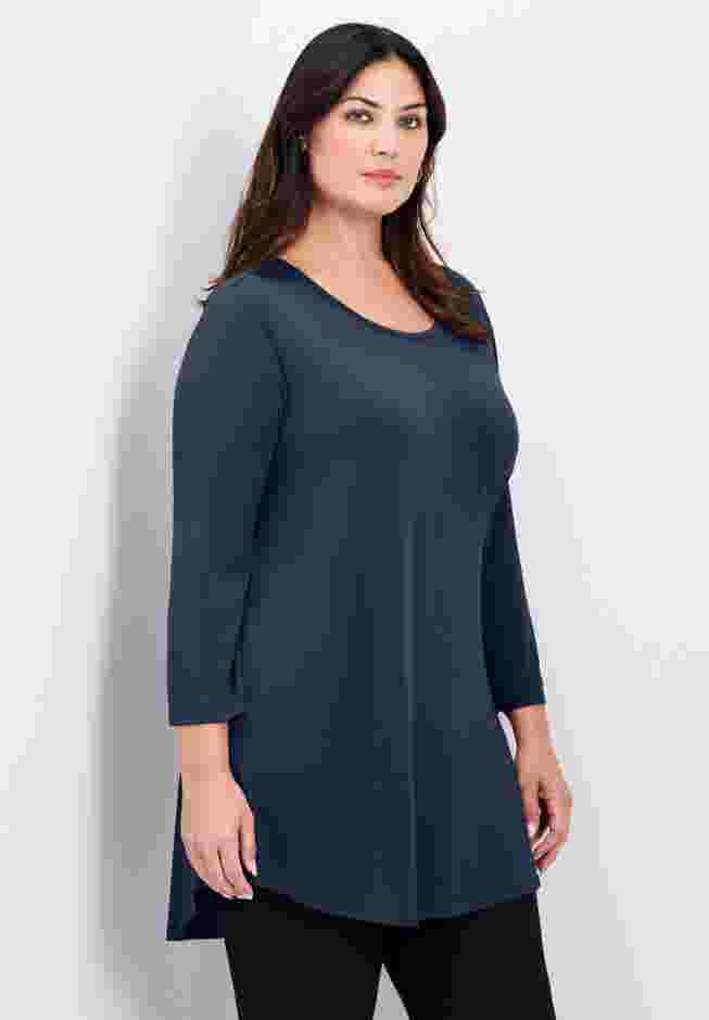 Sara Everyday Scoop Neck Tunic image number 2
