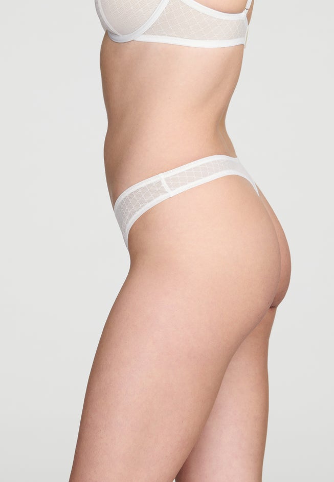 The Thong- Trellis Lace image number 2
