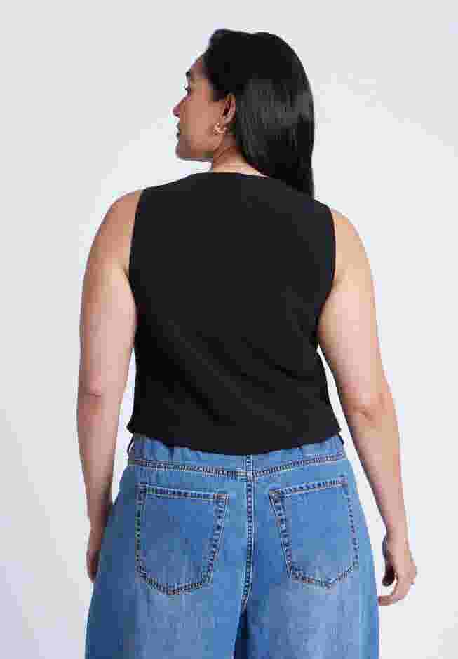  The 365 Vest image number 1
