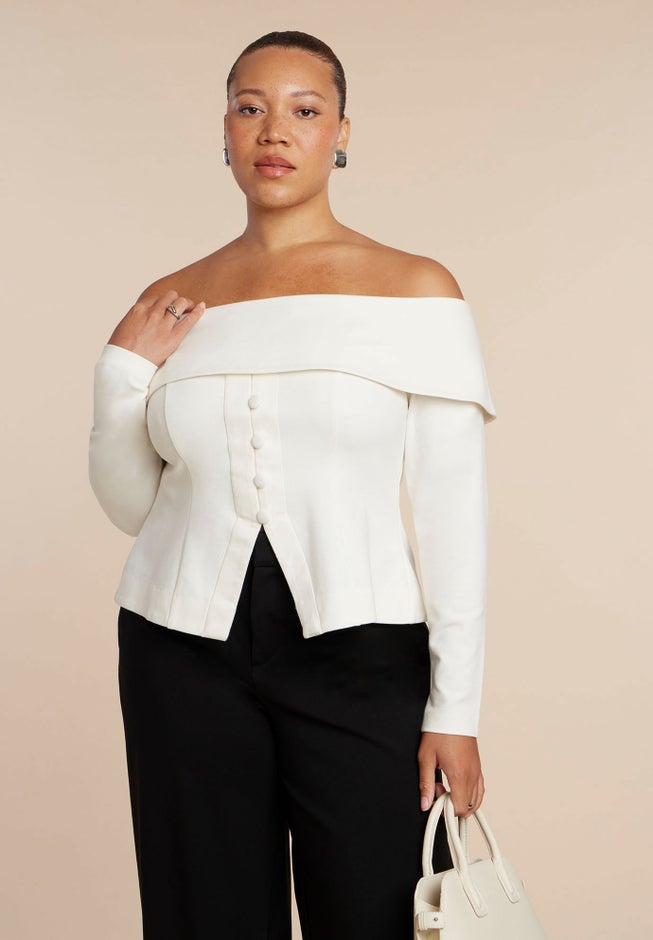 Fold Over Top With Front Button Detail image number 3