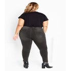 Wild Beauty Jean image number null