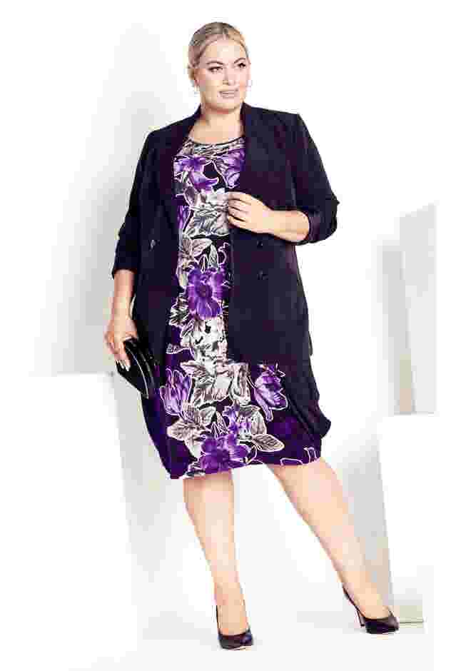 Chelsea Placement Dress image number 3