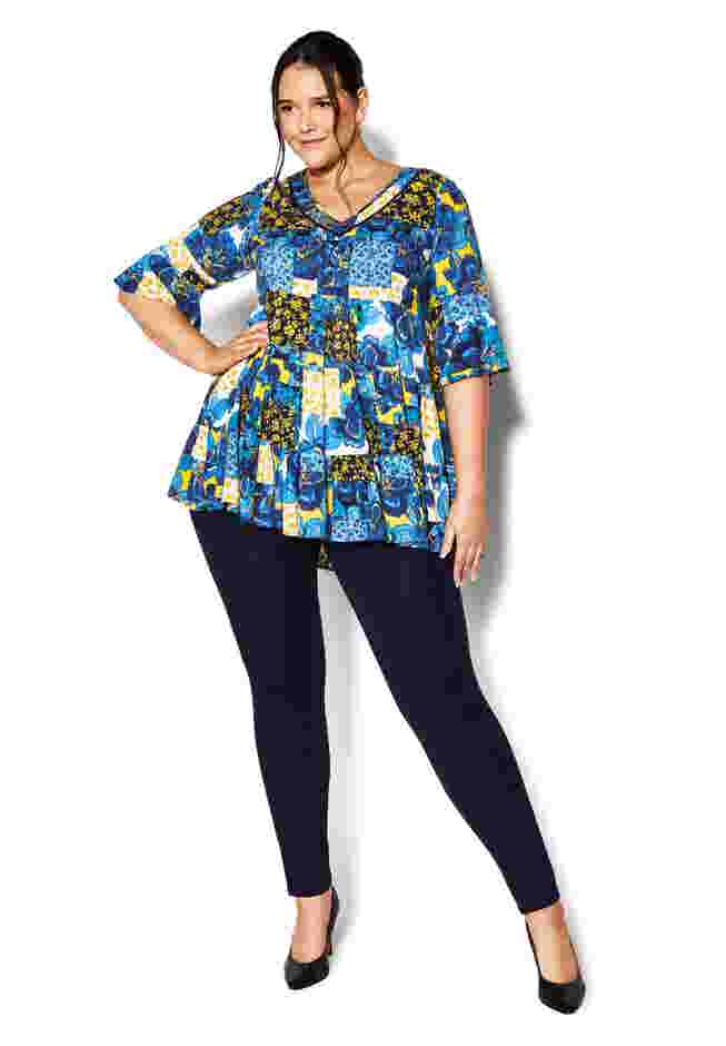 Pull On Ponte Pant image number 4