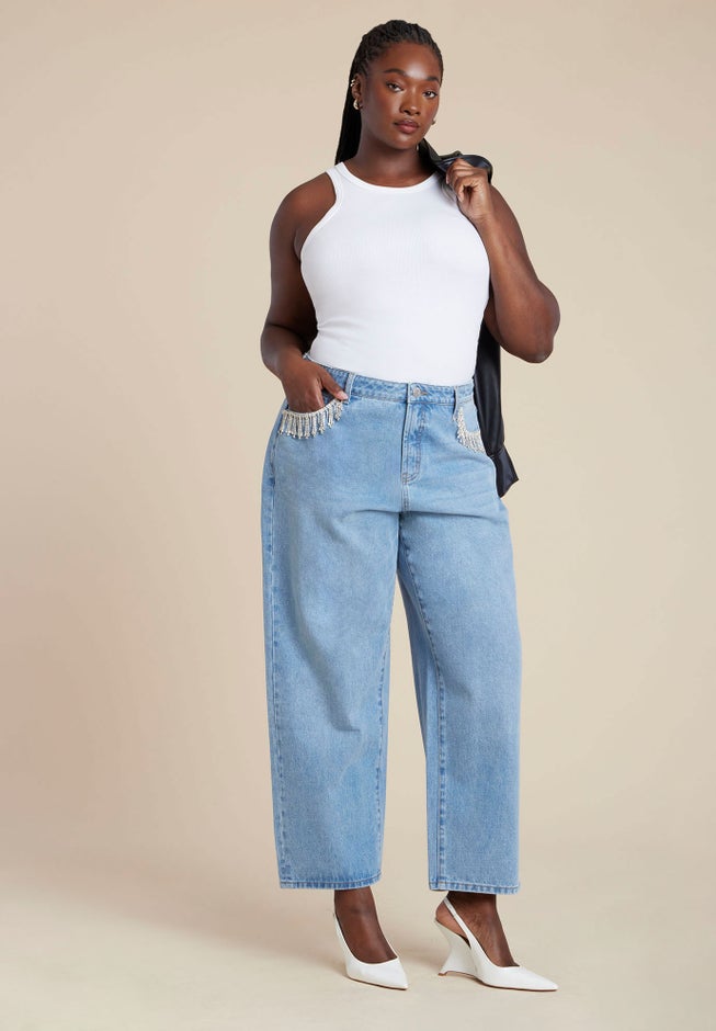 Relaxed Jean With Rhinestone Trim Pocket image number 3