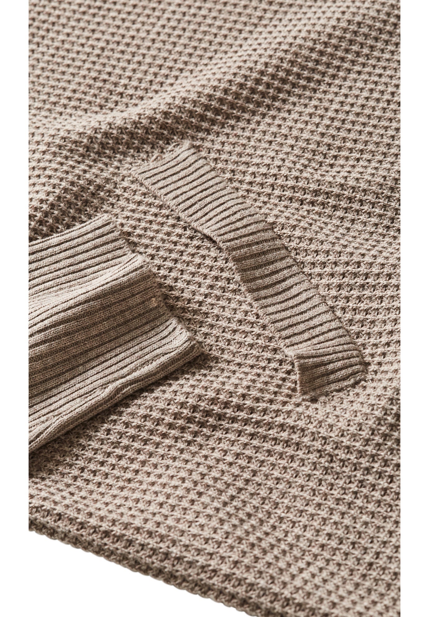 Ash Turtleneck Close Fit Sweater image number 6