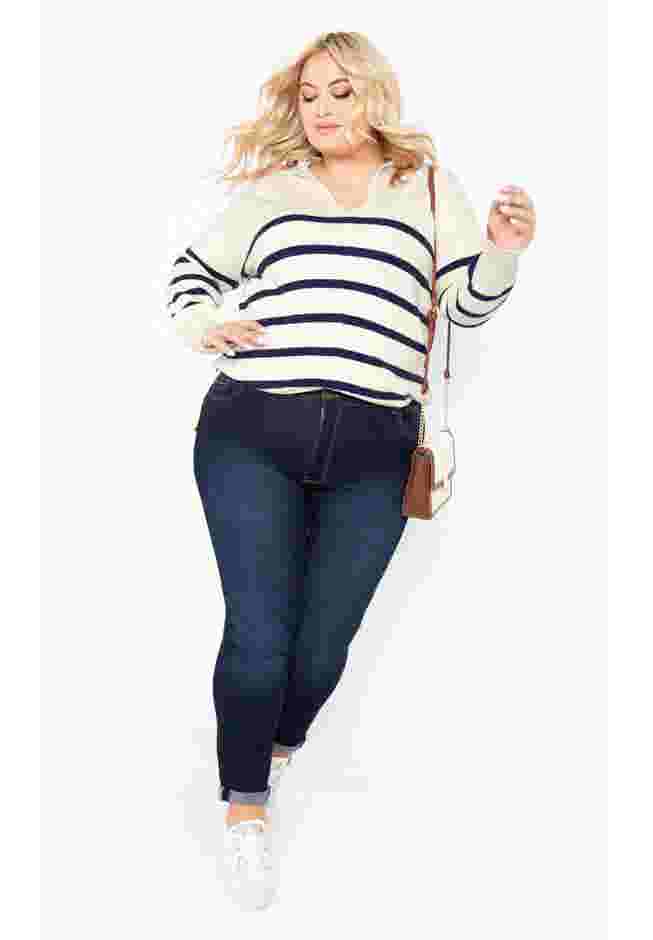 Mara Sweater image number 3