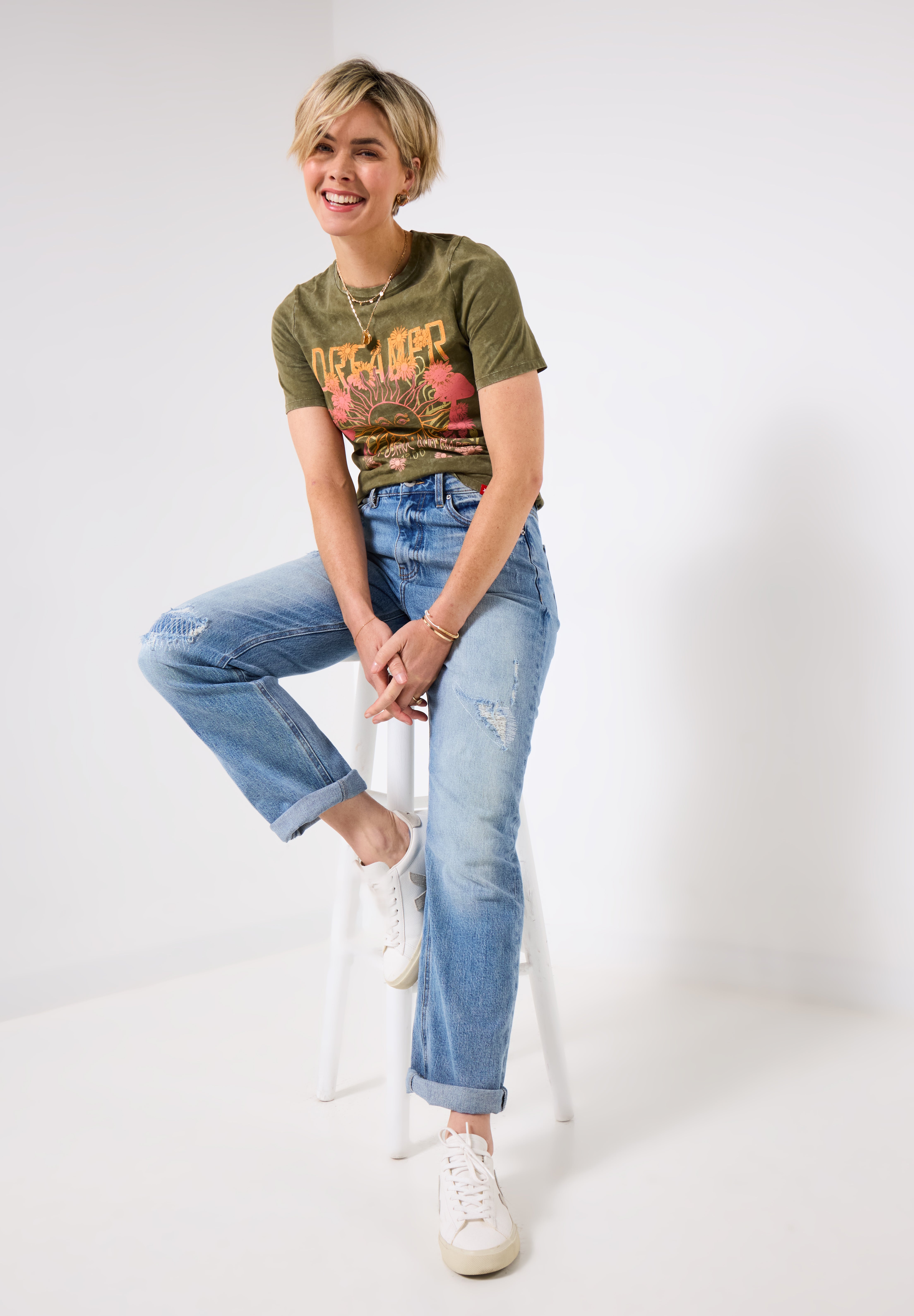 Stretch Cotton Graphic Tee image number 3
