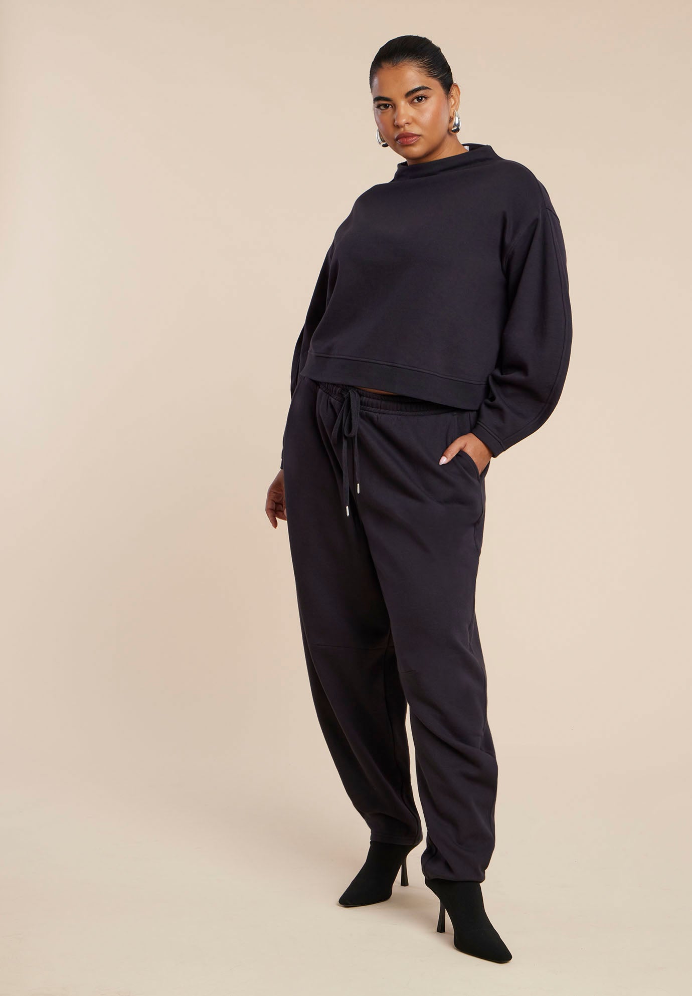 Barrel Leg Sweatpant image number 2