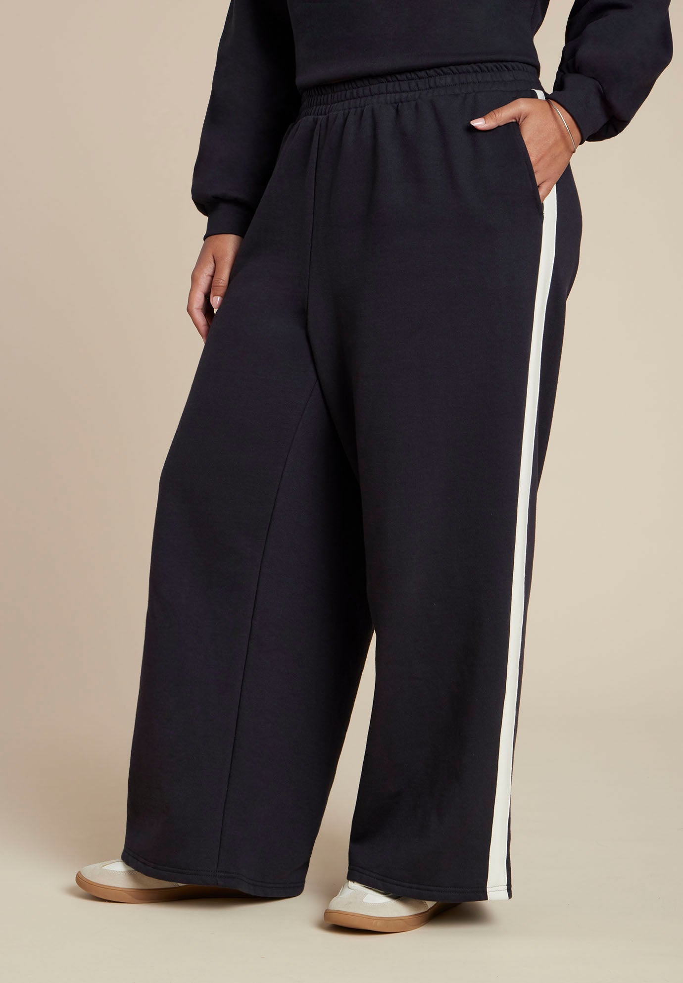 Stripe Detail Sweatpant image number 0