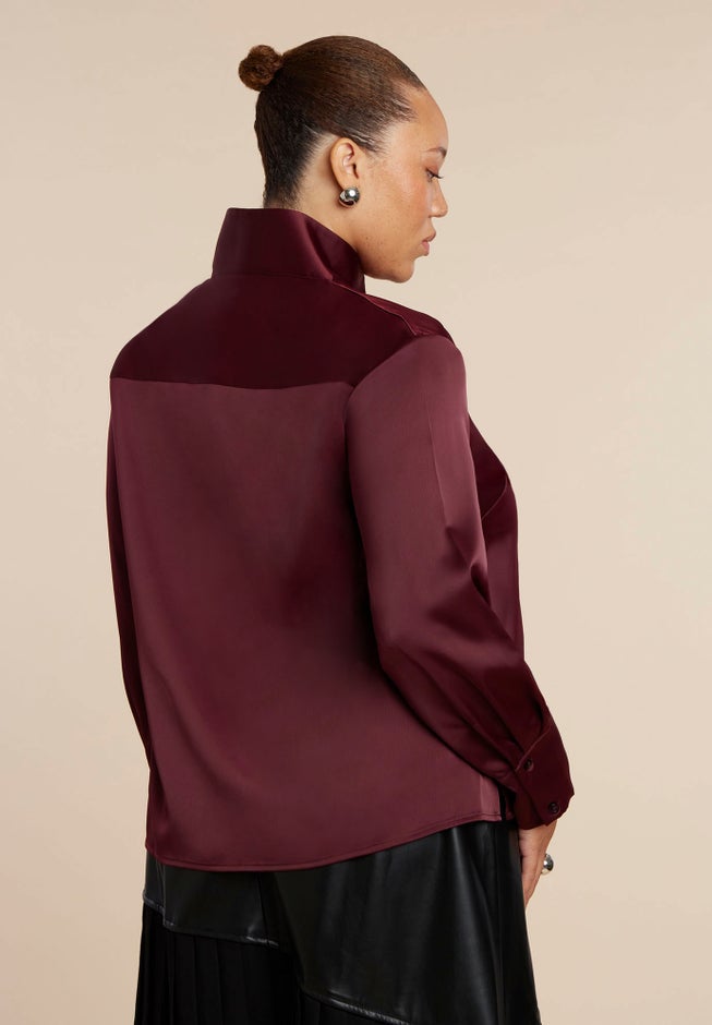 Deconstructed Neckline Blouse image number 1