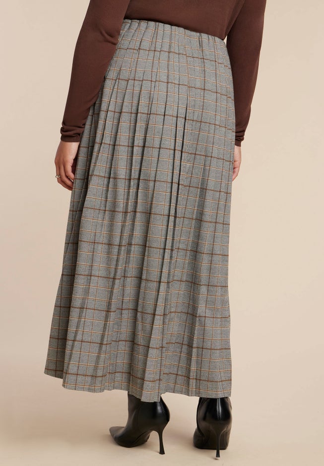 Maxi Pleated Skirt With Buckle Detail And Slit image number 2