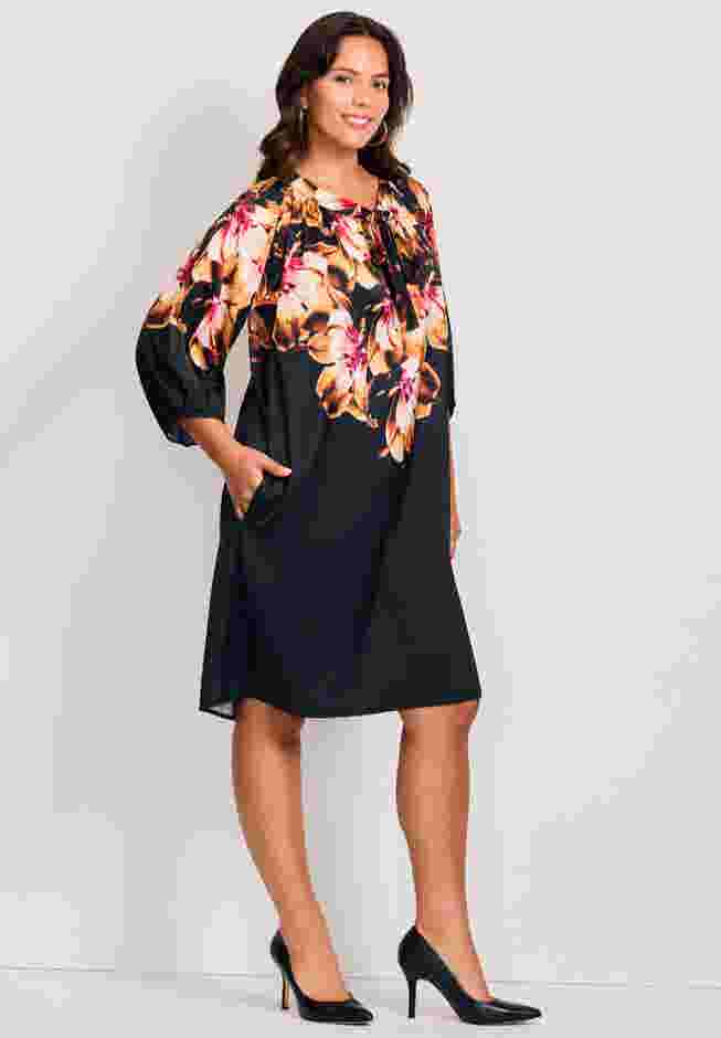 Lily Placement Dress image number 2