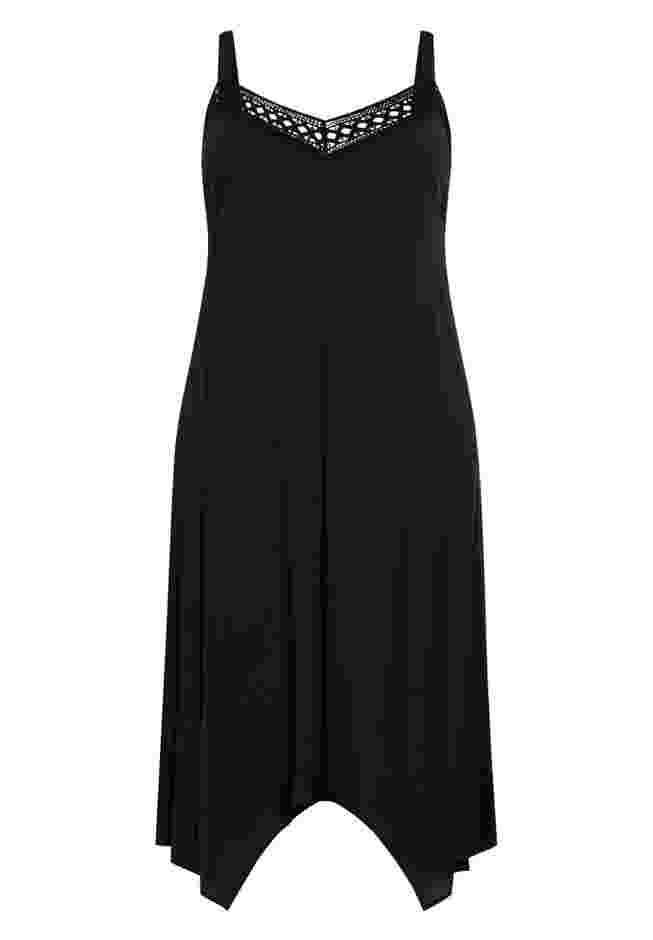 Bethany Dress image number 3